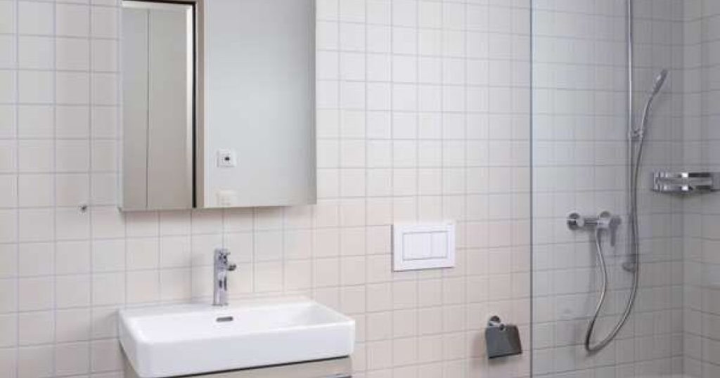 Badezimmer Lüftung Probleme lösen: Ursachen und Lösungen 2026