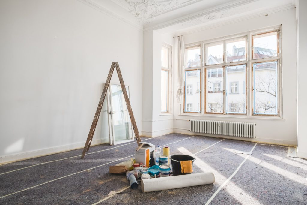 Wie viel kostet die Renovierung einer Wohnung in Deutschland 2026: Preise für verschiedene Arbeiten