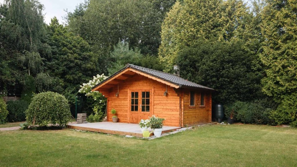 Gartenhaus Genehmigung 2026: Wann das Bauamt zustimmen muss