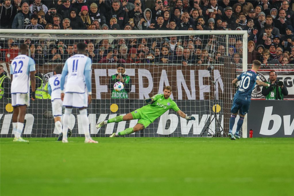 DFB-Pokal-Auslosung: Schalke trifft auswärts auf den Halleschen FC