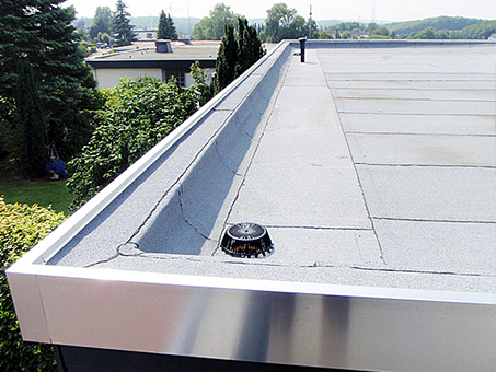 Bitumen-Flachdach 2026: Aufbau, Kosten und Pflege Bitumen-Flachdach 2026: Aufbau, Kosten und Pflege