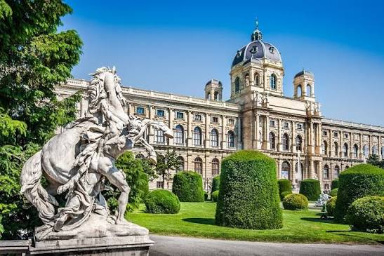 Hausbau und Immobilienpreise Wien 2026: Kosten, Neubau und Prognose