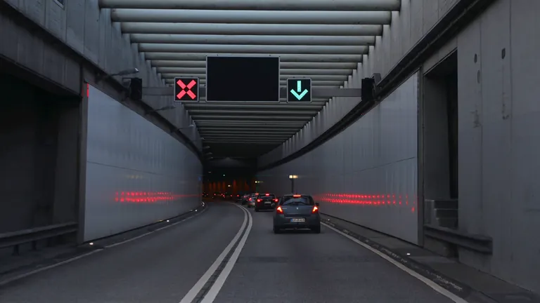 Wochenendverkehr in Deutschland: Auf diesen Autobahnen drohen lange Verzögerungen