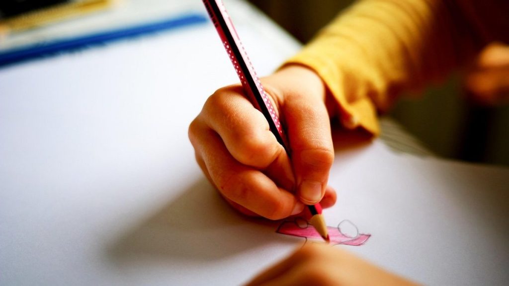 Schulanmeldung 2026 in Deutschland: Termine, Unterlagen und Schultypen Schulanmeldung 2026 in Deutschland: Termine, Unterlagen und Schultypen